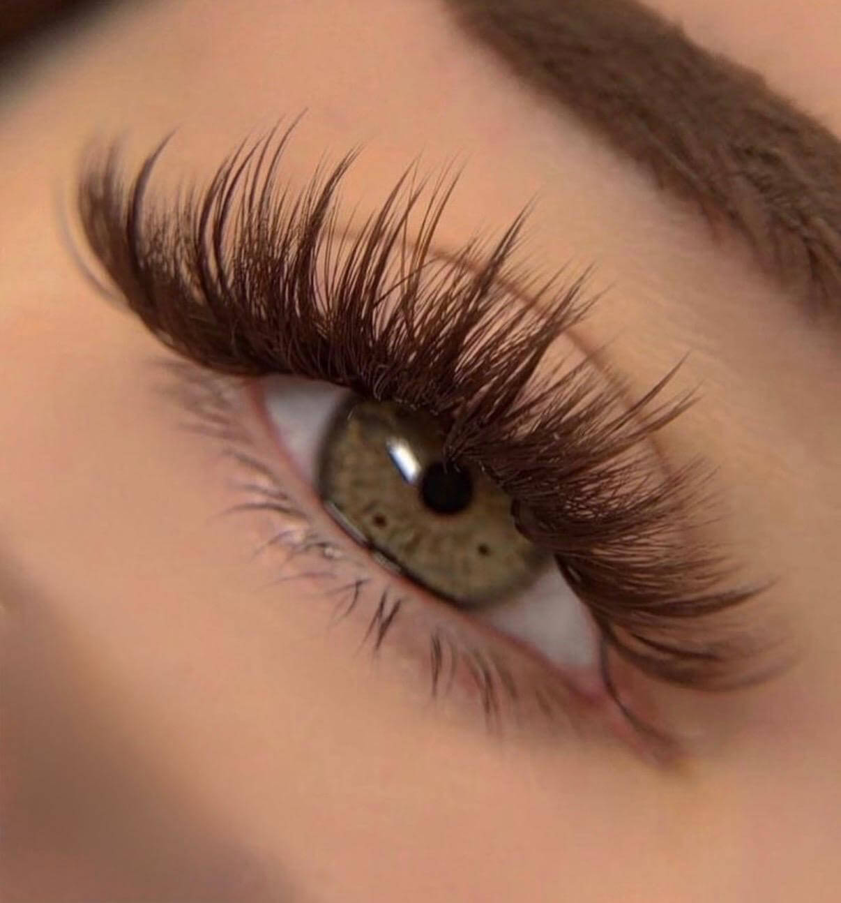 Wispy lash extensions near me in Brickell Miami