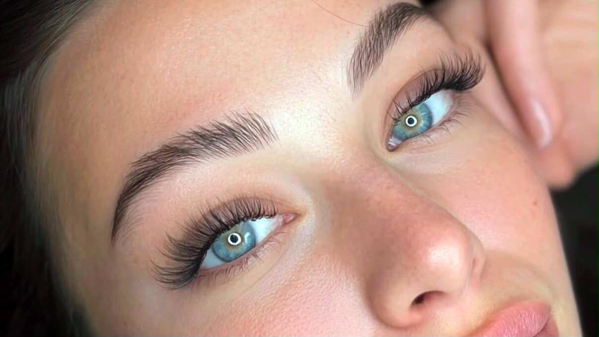 Classic lash extensions by Katie's Luxury Lashes in Miami Florida