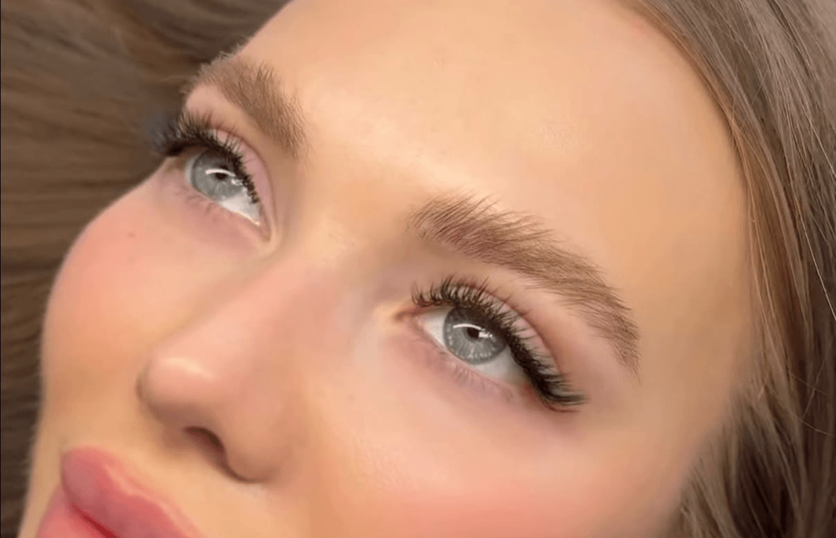 Eyelash extensions Miami at Katie’s Luxury Lashes